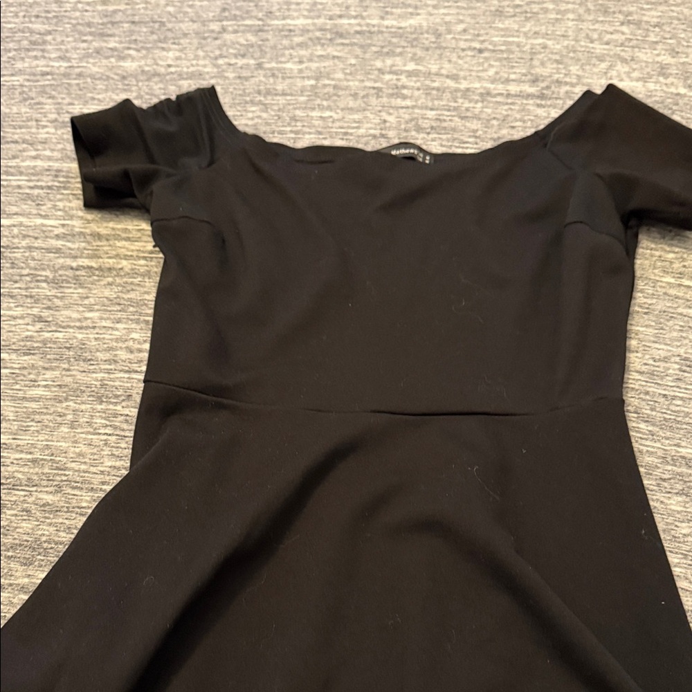 Black Sleeveless Top